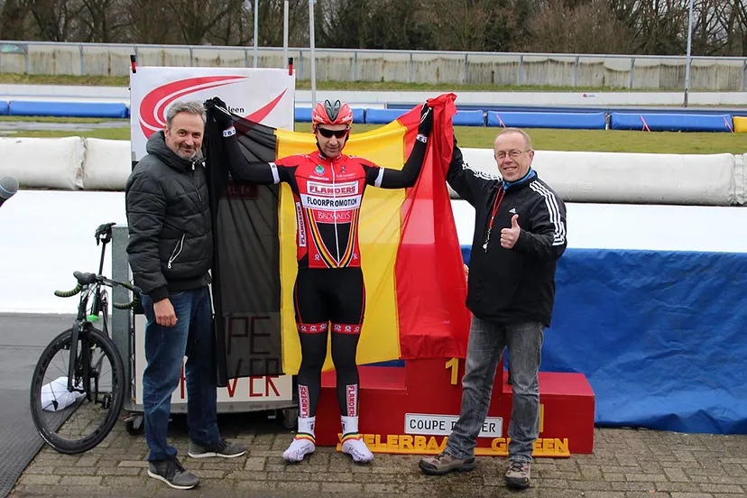 kevin de roeck uit s gravenwezel