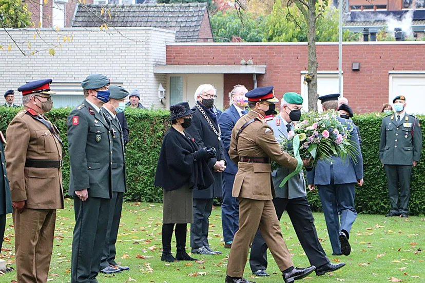klaprooszondag kranslegging 2021 ltgen skeats en gen vollmer