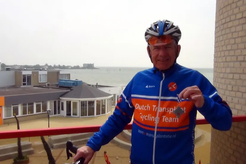 koos van moerkerk met elfstedenkruisje