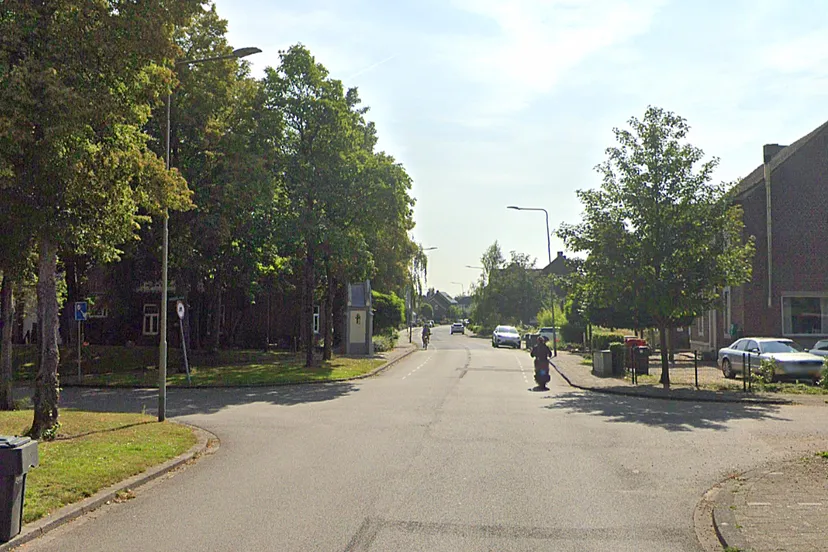 kruising houtstraat rozenlaan beneluxlaan grevenbicht