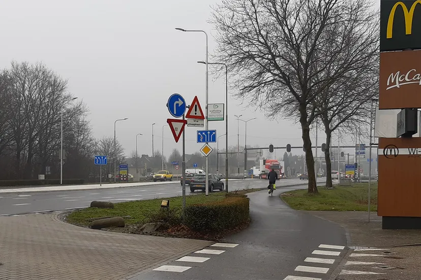 kruising rw zuid en a76 geleen