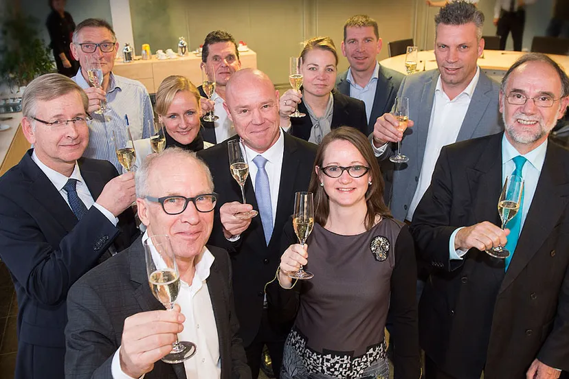 l5ez97t5h89q1n968mtx4mfay ondertekening samenwerkingsovereenkomst wijkportaal wm2