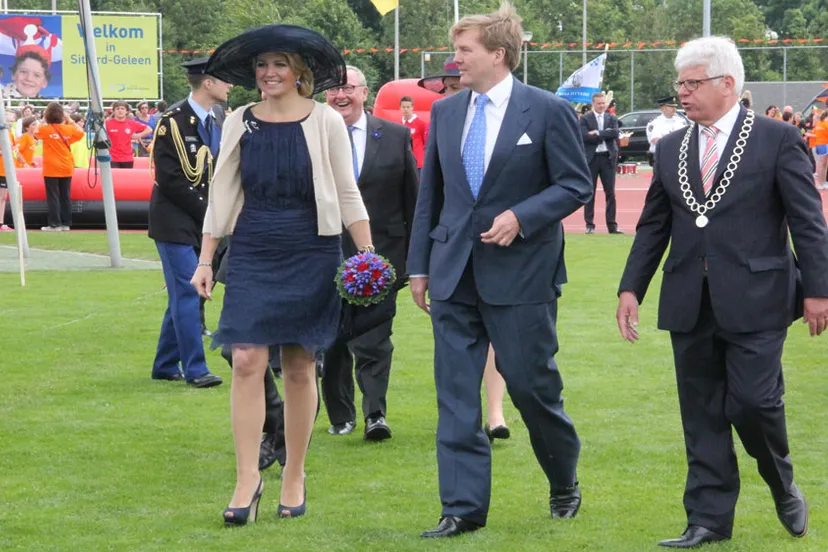 l8bjvayzqgvx6s8vxelfvnbpo koninklijk bezoek 1