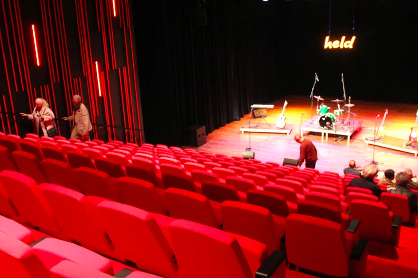 laagland sittard platte zaal