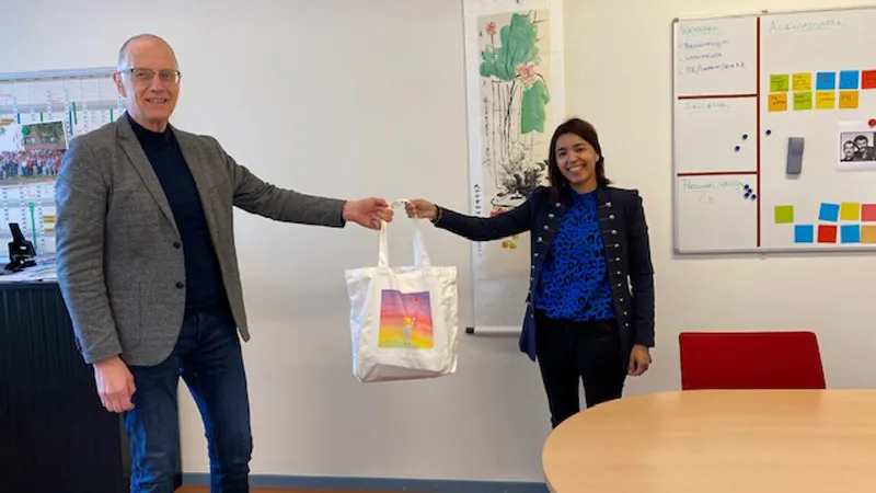 laila wakrim fons van de wall troosttas graaf huyn