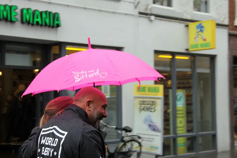 leenparaplu meiden van sittard