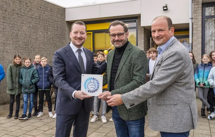 lemborgh 400e verkeersactieve school