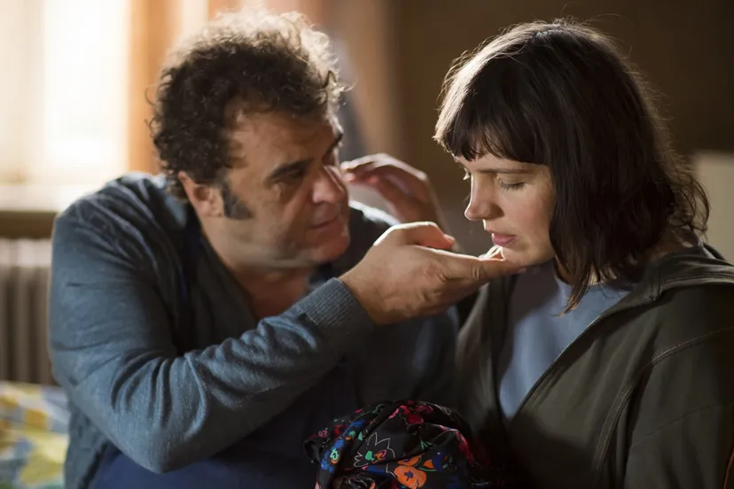 li4mghldq05bbgetj873fm1fl 0414 henri 1