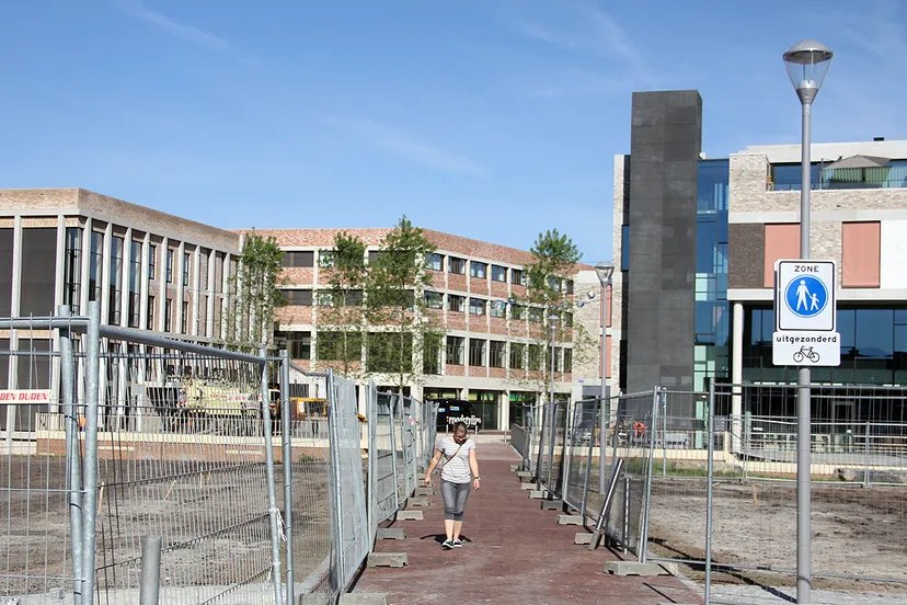 ligne bereikbaar via thur laudystraat