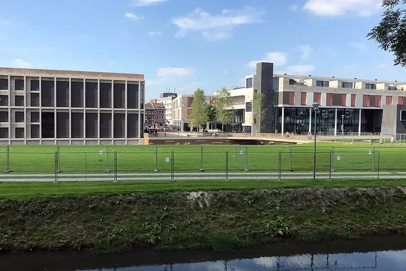 ligne vanaf de begijnenhofwal 22 augustus 2017