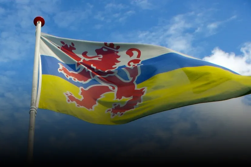 limburgse vlag met onderaan verlooptint