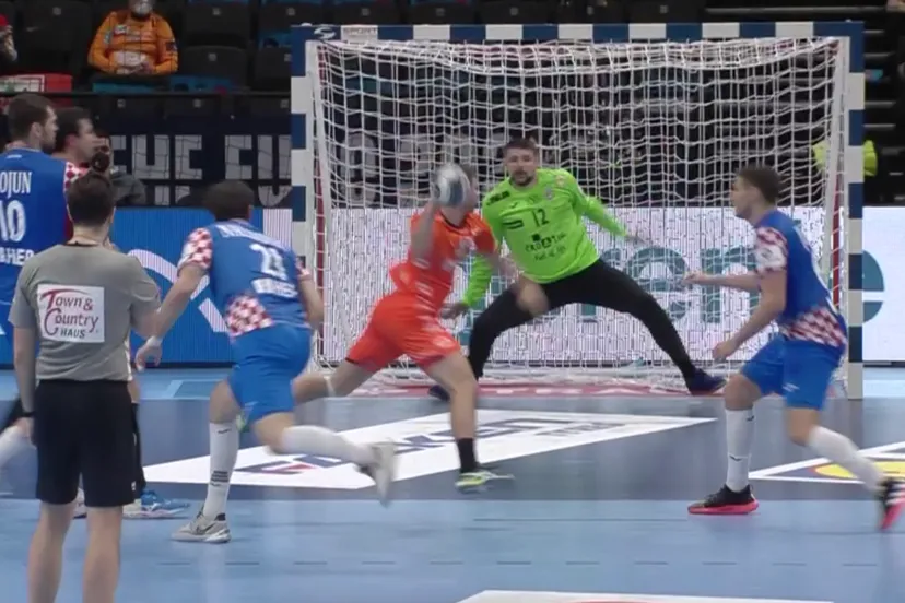 luc steins scoort de gelijkmaker tegen kroatie