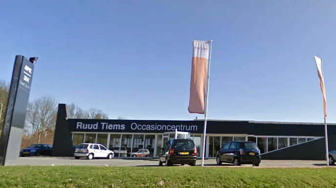 m0270o34te2xi69p6x8sylknw garage van ruud tiems