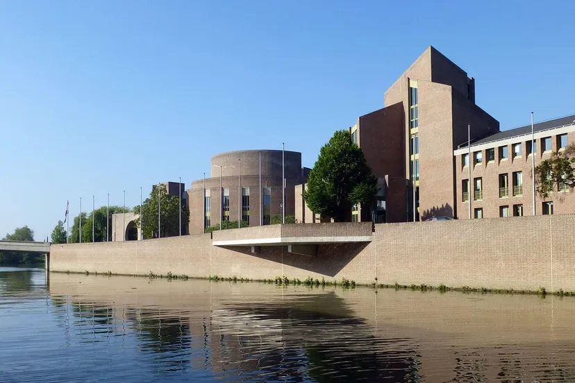 maastricht 426102 1920 gouvernement