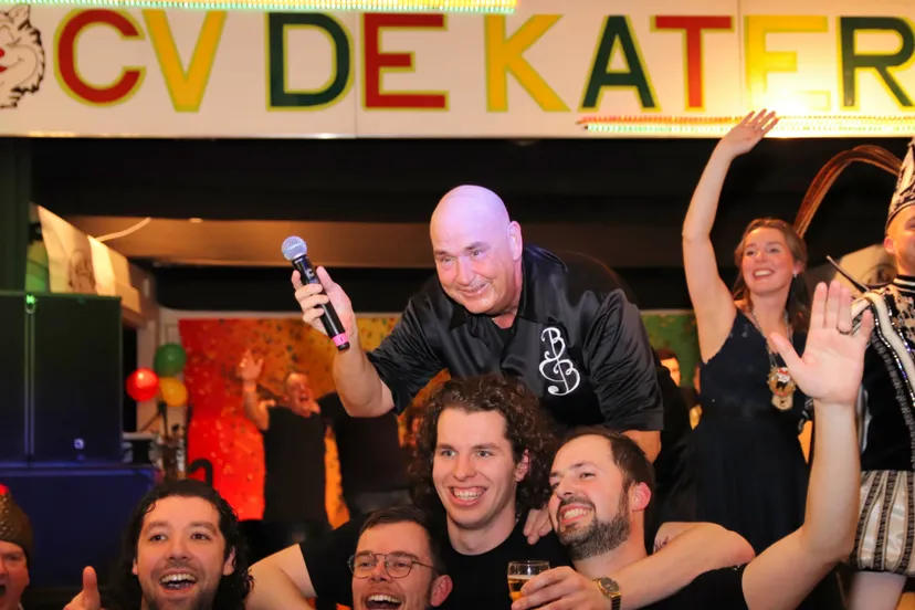 mansluujzitting cv de katers 2023 2