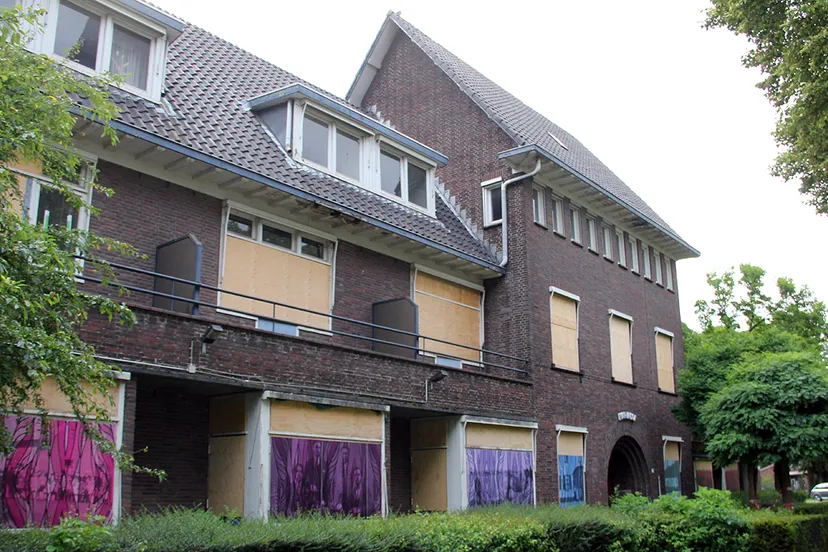 mariahof overhoven sittad