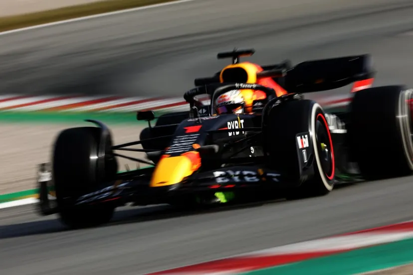 max verstappen barcelona red bull 2022 eerste testdag