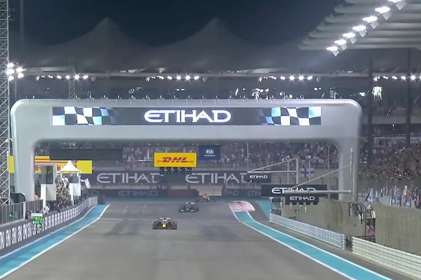 max verstappen wint in abu dhabi het wk f1