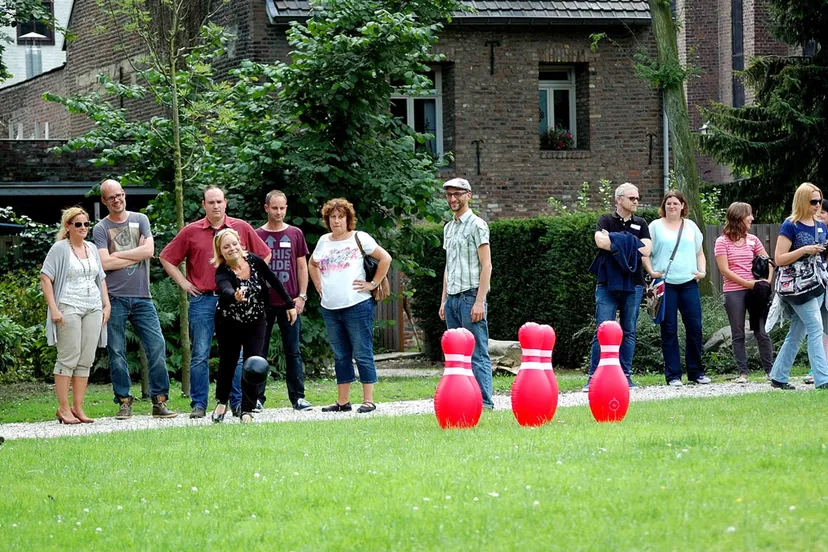 md86bl814b76n5gspsy7xl2rb companen 1