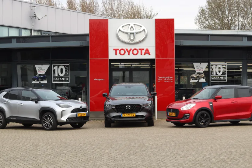 mengelers automotive limburg neemt mazda en suzuki roermond over en zet suzuki venlo voortjpg
