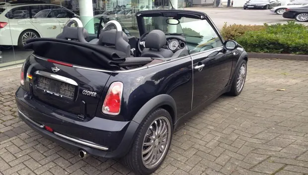 mini cabrio gestolen