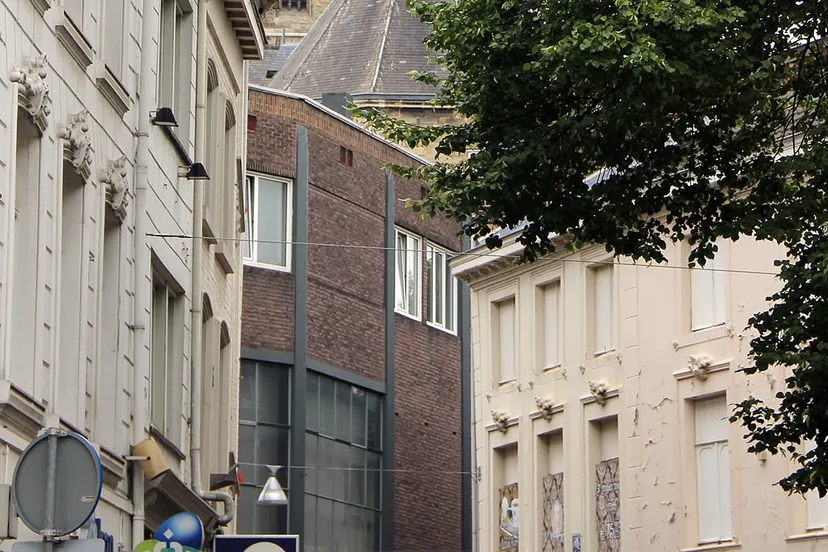 molenbeekstraat richting grote kerk mogelijkheden voor kamerverhuur