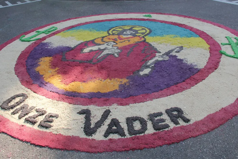 mug7vi7w65fjy5k48d3kegudn eerste foto