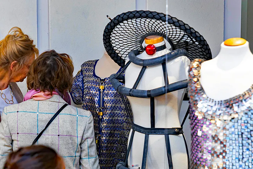 museum van de vrouw tentoonstelling nders kijken