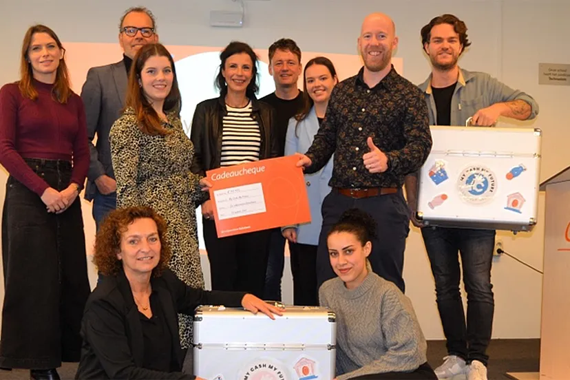 my cash my future graaf huyn