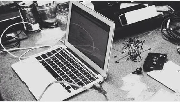 ndofuh9lrj04m9awreyhueajq hackenlaptopcomputerflickrccby20cjmartinhq