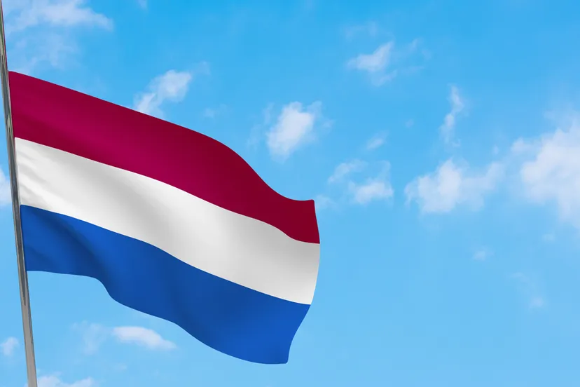 nederlandse vlag halfstok