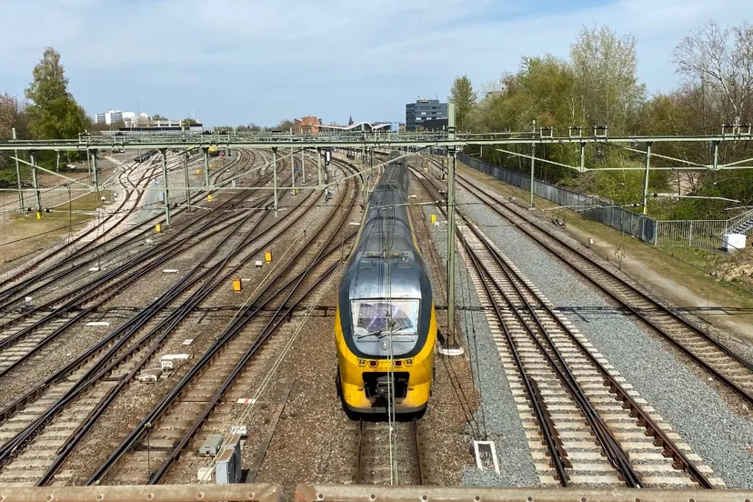 ns vertrekkende intercity vanaf station sittard