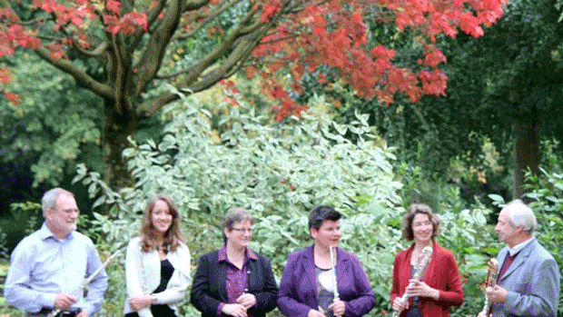 nvn3jngad3ewc7evmqvna9z82 fluitmozaiek in podiumkerkje