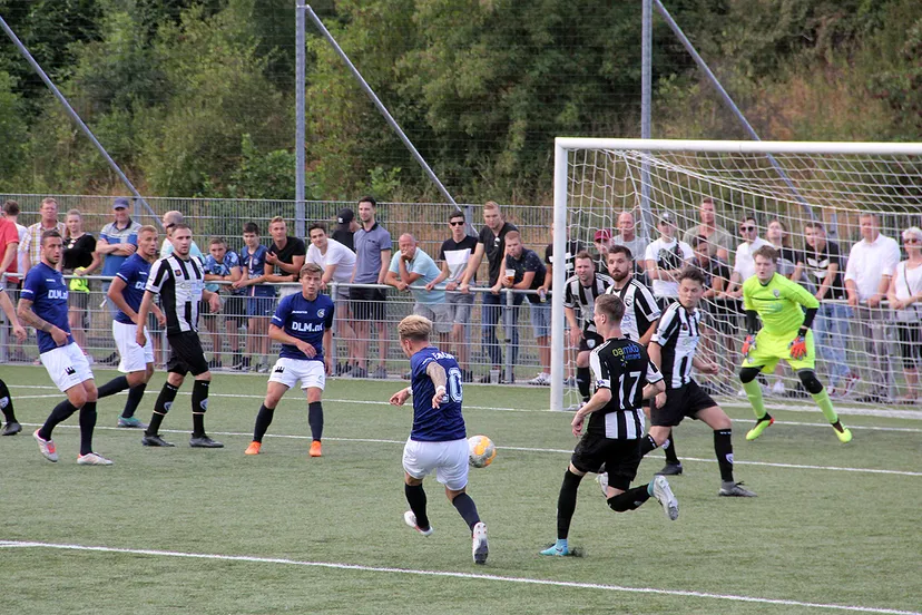 oefenwedstrijd vvs diemers haalt uit