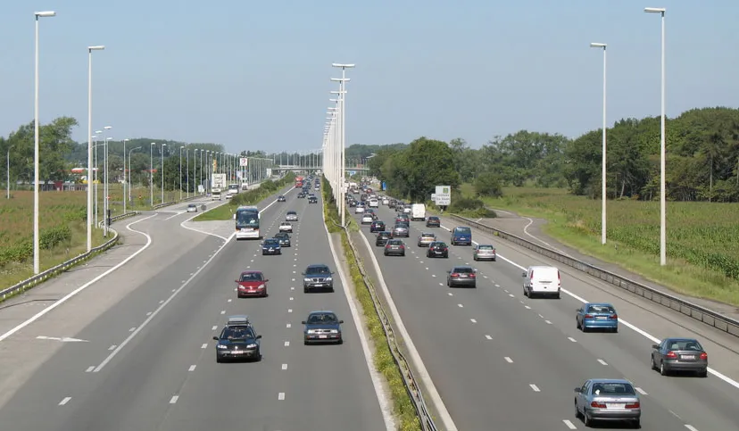 of6nlrvehujag0xxv6o5kzxcj snelweg belgie 16 9