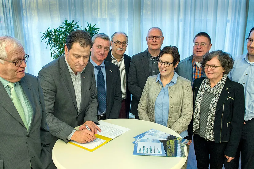 ondertekening bestuursprogramma wl 2017 2019 002