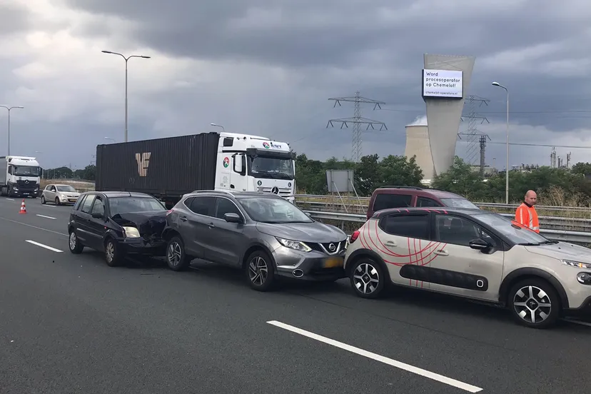 ongeval bij urmond foto weginsp ron