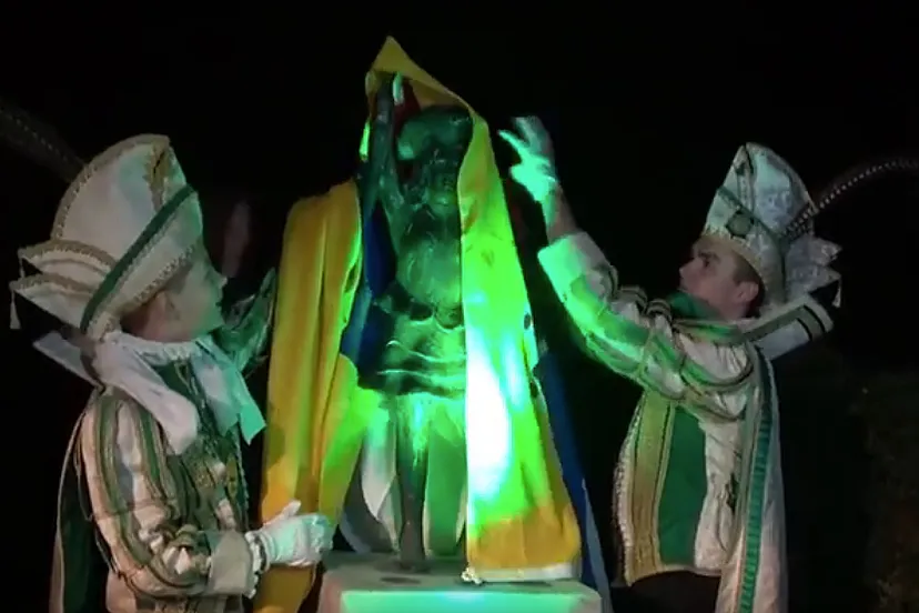 onthulling beeld sjoutvottte 1