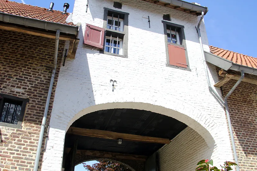 ophovenerhof herenkamer poort