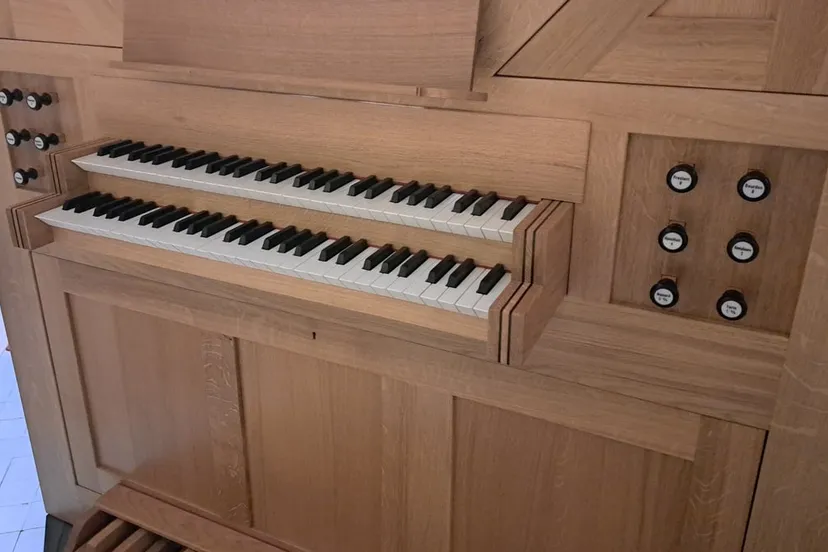 orgel hhartkerk overhoven