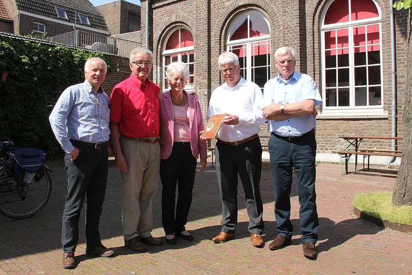 overdracht album felix rutten sittard 11 mei 2016