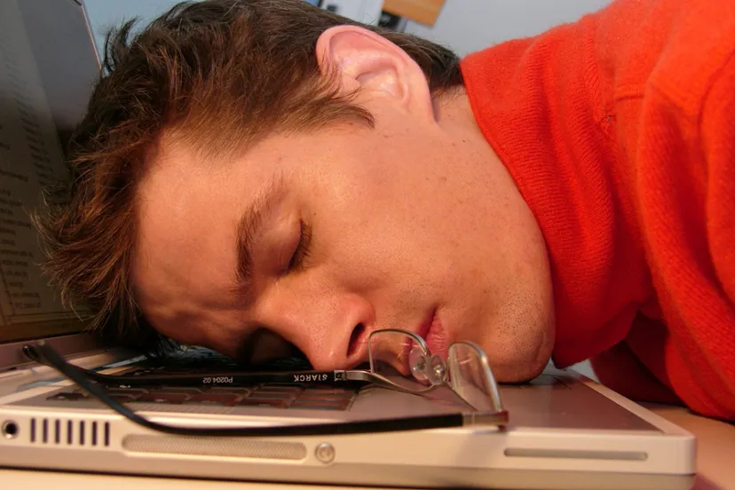 oververmoeid by magnus via flickr