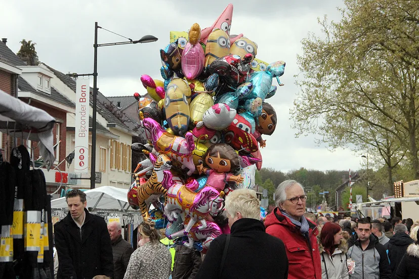 paasmarkt born 2017 3
