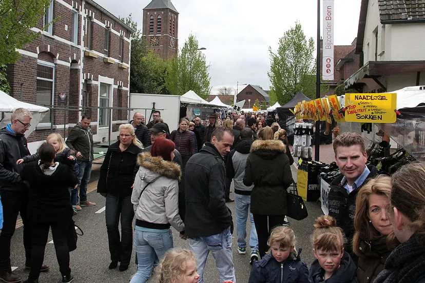 paasmarkt born 2017 4