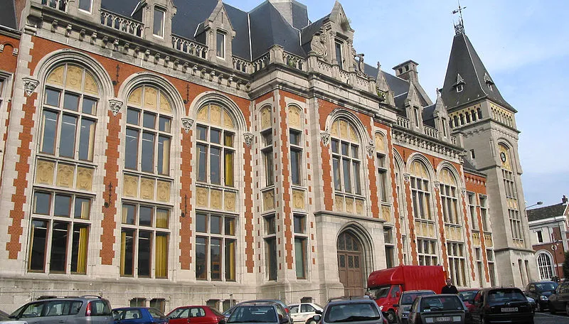 palais de justice a verviers jean pol grandmont own work cc by sa 30 via wikimedia commons