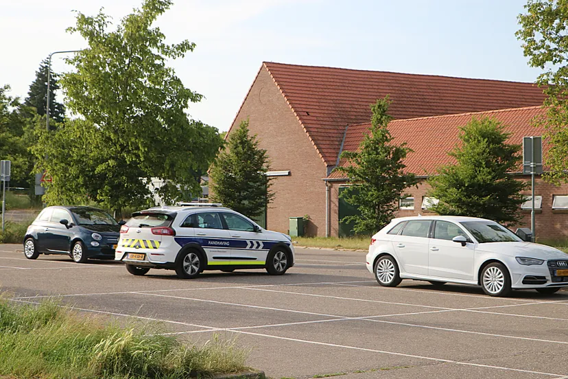 parkeerplaaats bij ten eysden