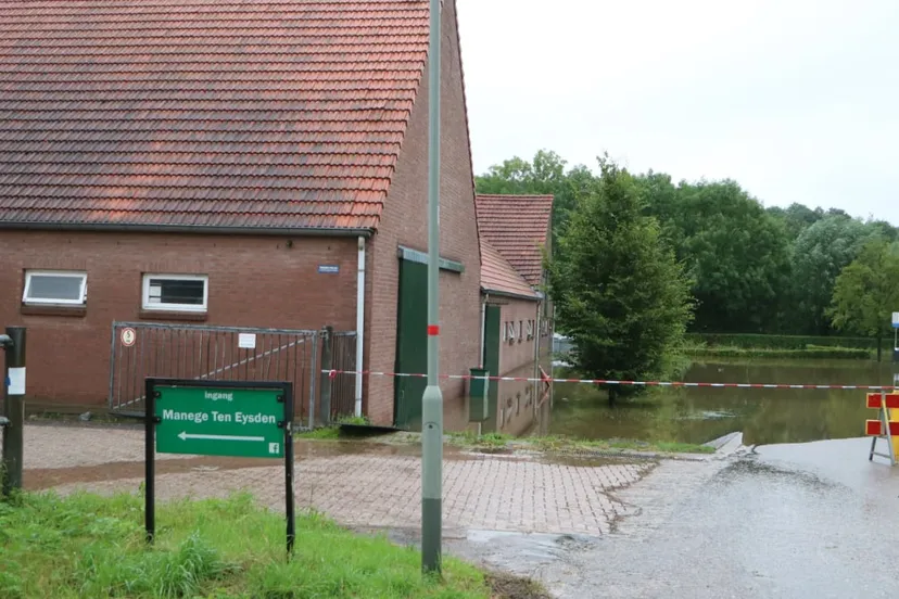 parkeerplaats bij ten eysden 0