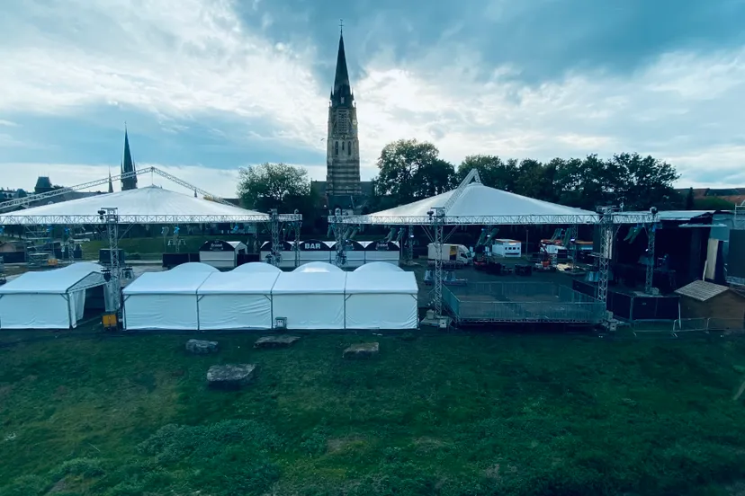 perfect skies oktober wiesnfest 2021 onder herfstige hemel