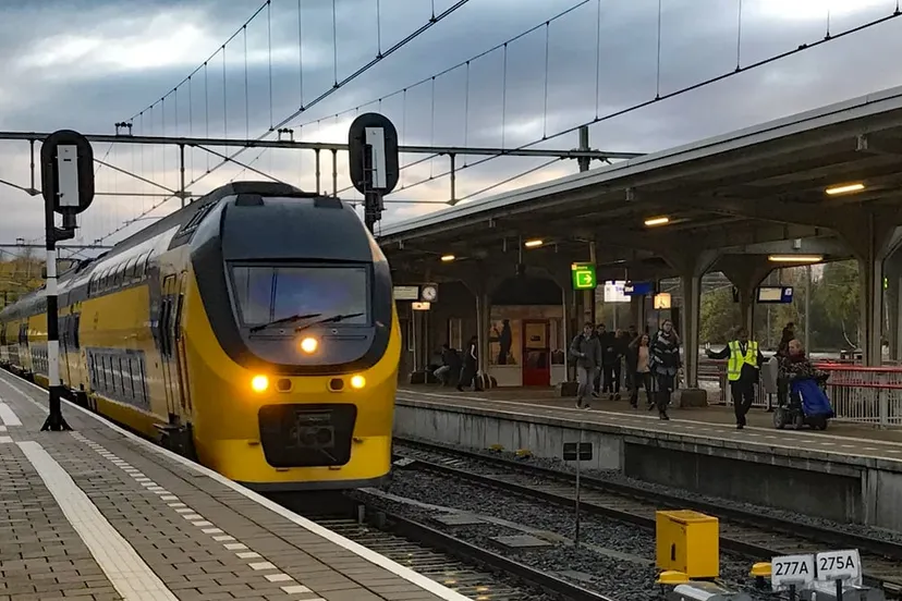 perron intercity station sittard