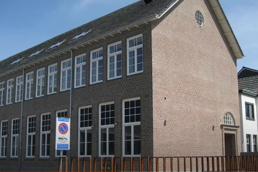 podium babel odasingel